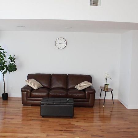 Cozy & Deluxe Apartment - Ez Access To Nyc Newark Buitenkant foto